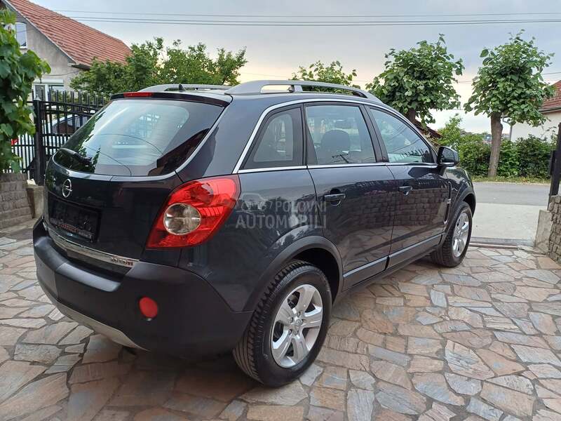 Opel Antara 2.0 / 4X4 / CH