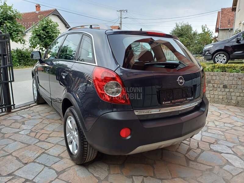 Opel Antara 2.0 / 4X4 / CH