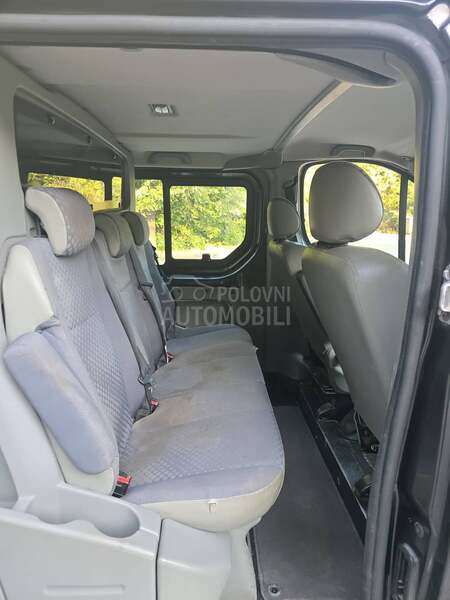 Renault Trafic 2.5