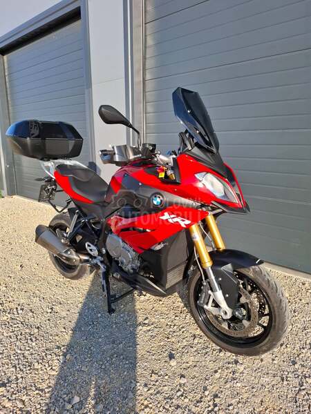 BMW S1000XR