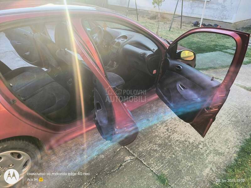 Peugeot 206 