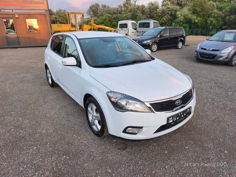 Kia cee`d 1.6 CH