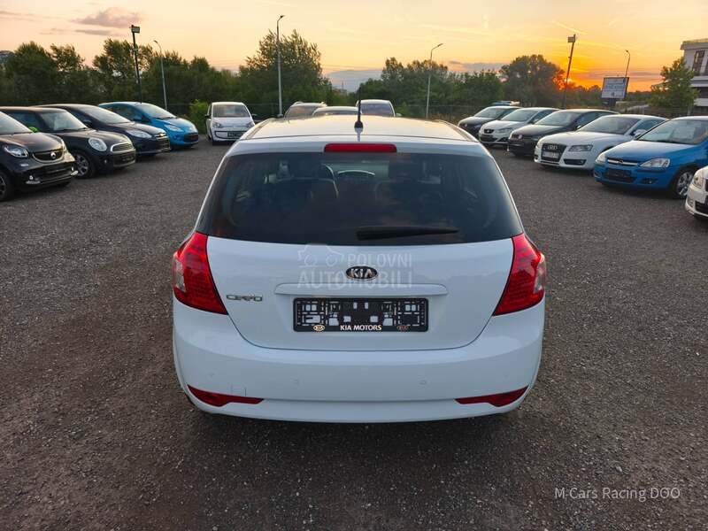 Kia cee`d 1.6 CH