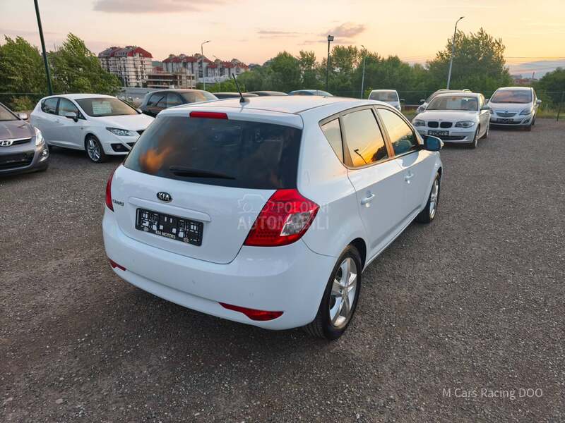 Kia cee`d 1.6 CH