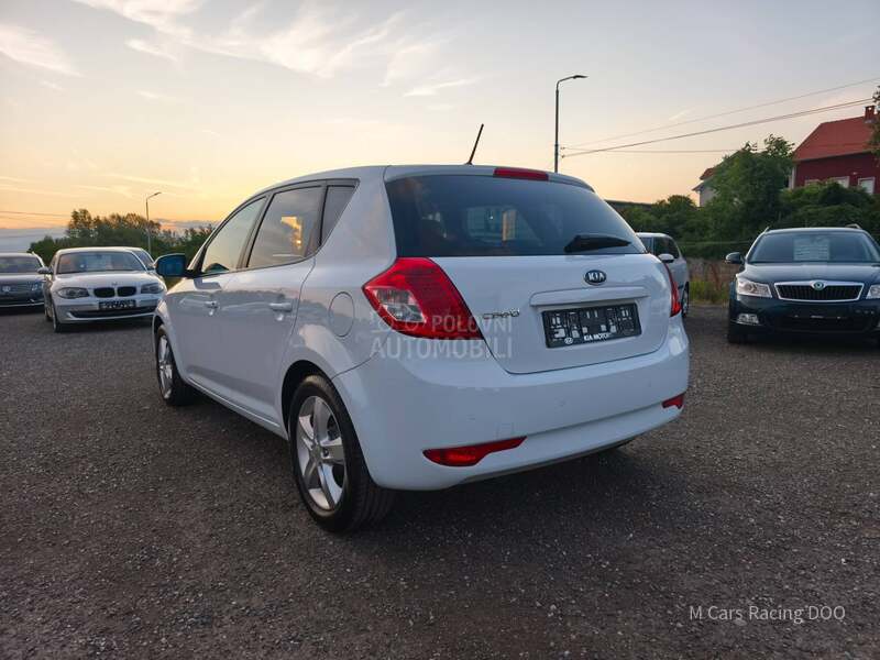 Kia cee`d 1.6 CH