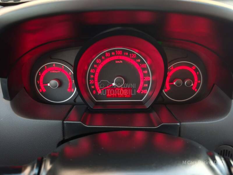 Kia cee`d 1.6 CH