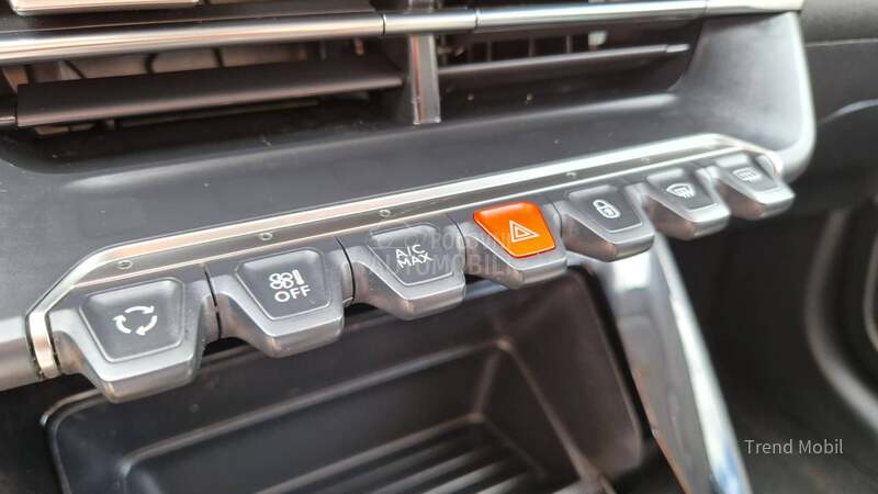 Peugeot 208 1,5 hdi Premium