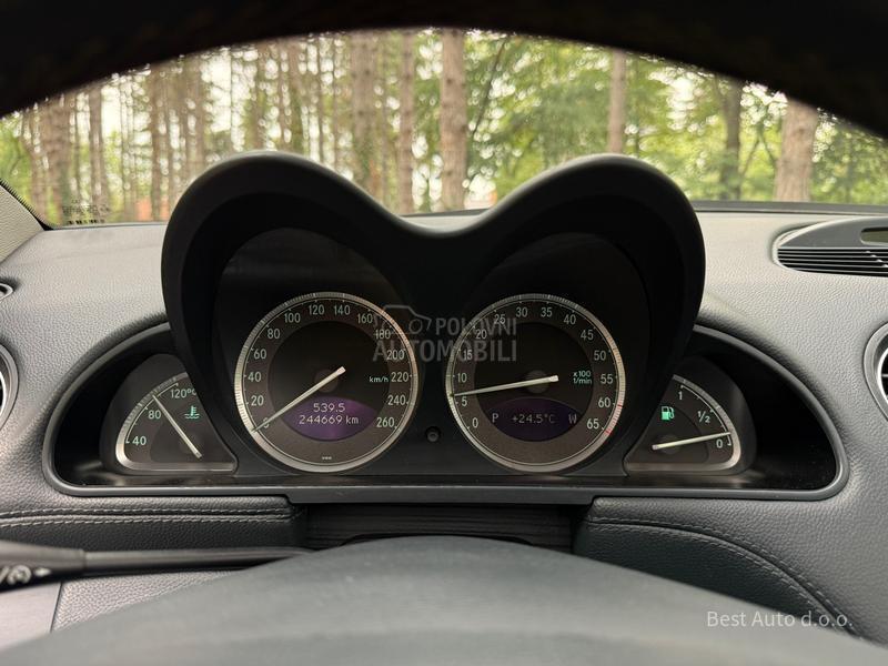 Mercedes Benz SL 500 V8