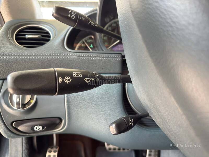 Mercedes Benz SL 500 V8