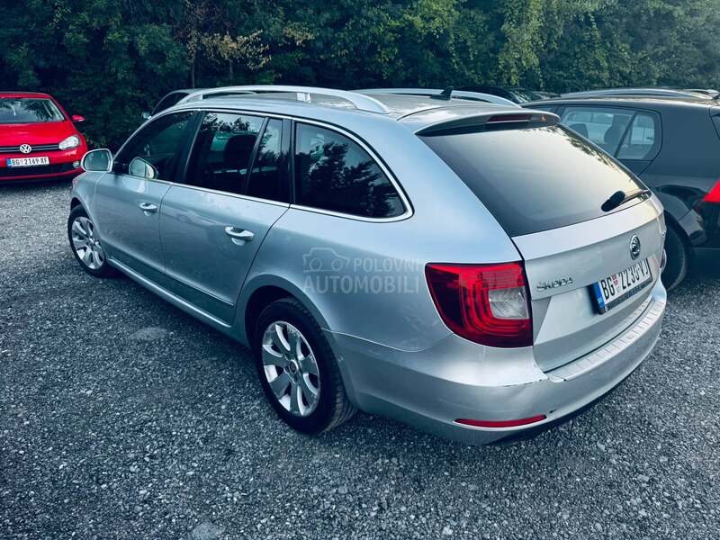 Škoda Superb 