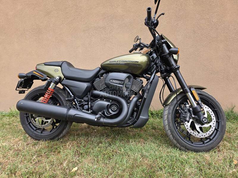 Harley Davidson Street Road