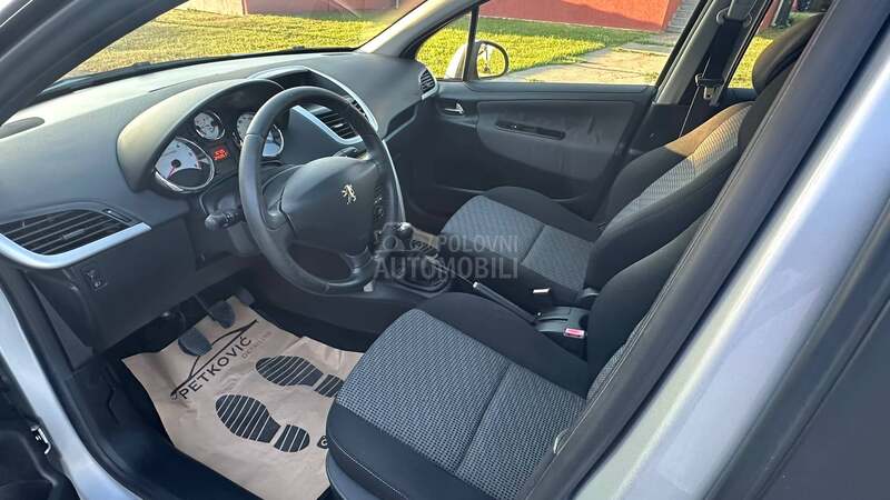 Peugeot 207 1.6Hdi
