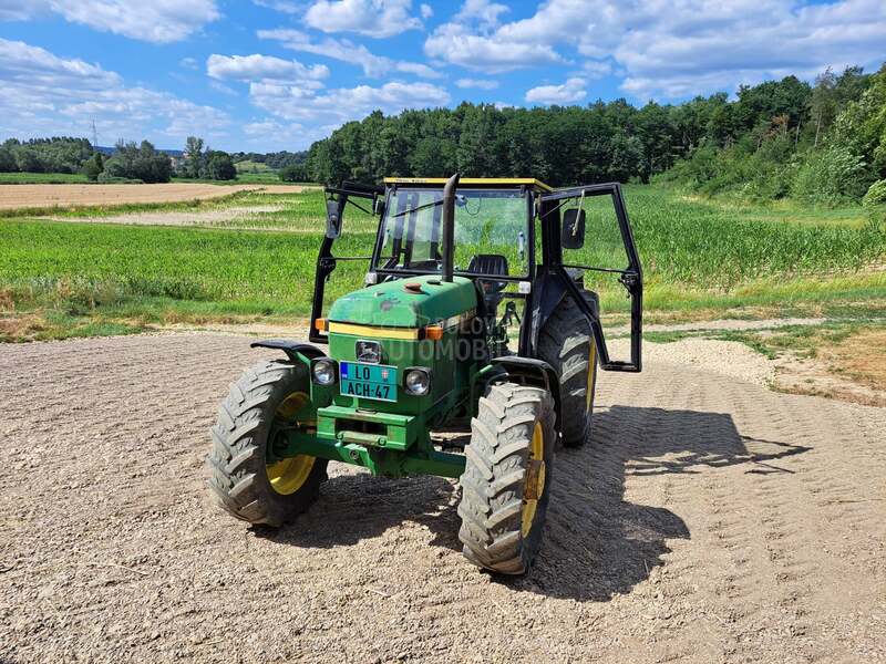 John Deere 1640