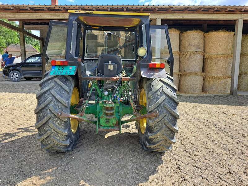 John Deere 1640