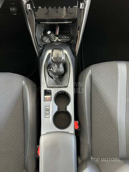 Peugeot 2008 ALLURE Z.LANAC 8mm