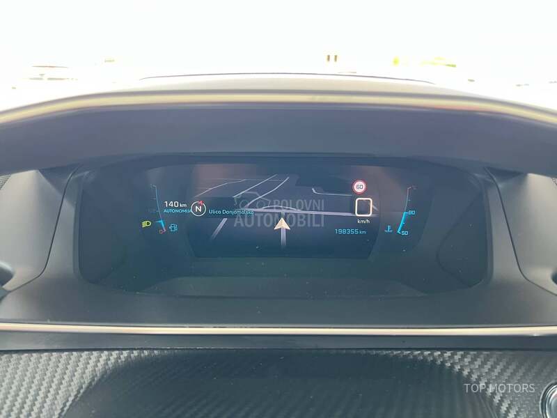 Peugeot 2008 ALLURE Z.LANAC 8mm