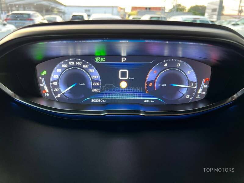 Peugeot 3008 GT-line perla beli