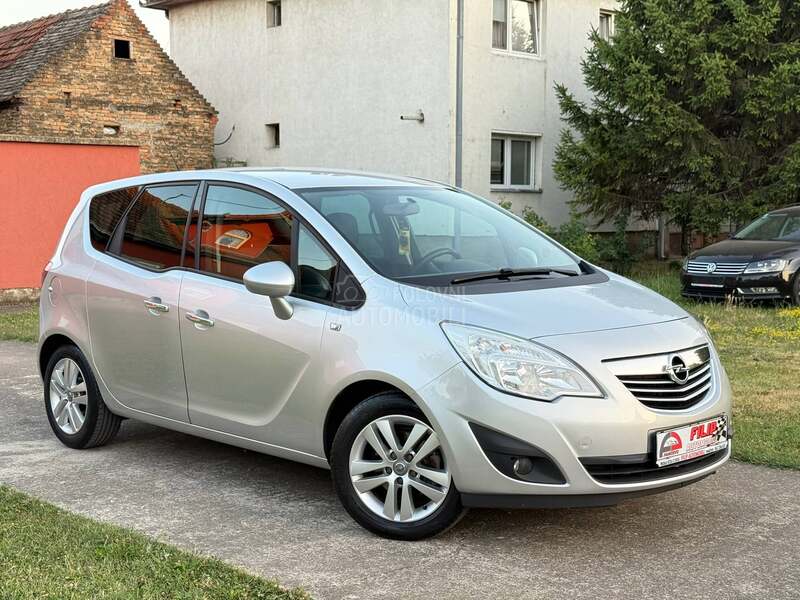 Opel Meriva 1.4 COSMO NOVA