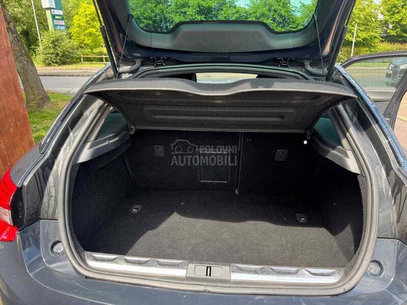 Delovi za Citroen DS5 2014. god.