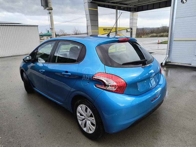 Peugeot 208 1.2 CH Peugeot 208 1.2 CH