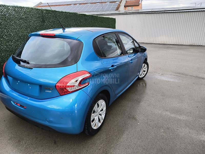 Peugeot 208 1.2 CH Peugeot 208 1.2 CH