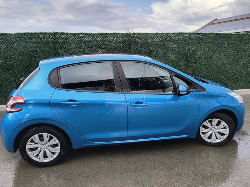 Peugeot 208 1.2 CH Peugeot 208 1.2 CH