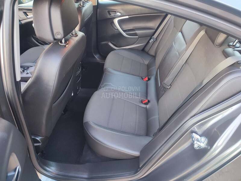 Opel Insignia 2.0 cdti