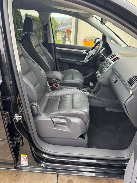Volkswagen Touran CH   R-LINE