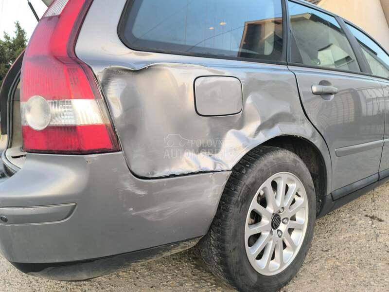 Volvo V50 