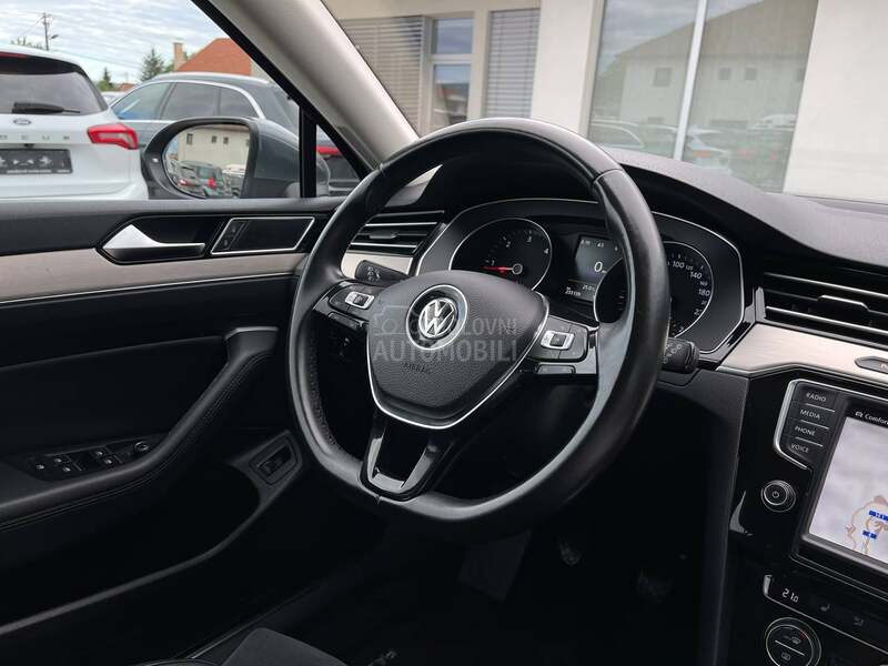 Volkswagen Passat B8 2.0 TDI HIGHLINE CH
