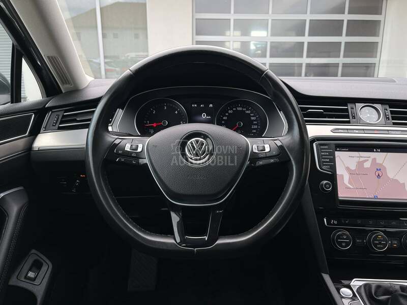 Volkswagen Passat B8 2.0 TDI HIGHLINE CH