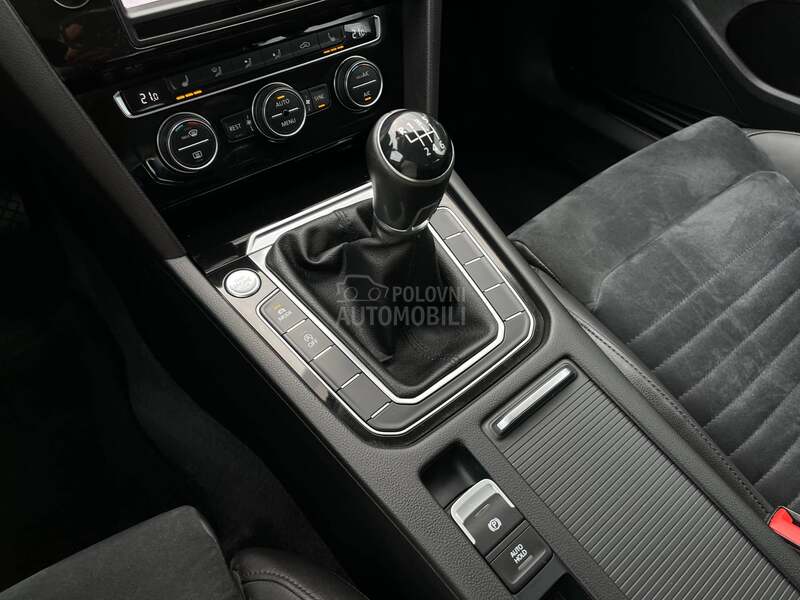 Volkswagen Passat B8 2.0 TDI HIGHLINE CH