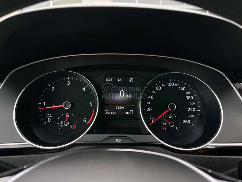 Volkswagen Passat B8 2.0 TDI HIGHLINE CH