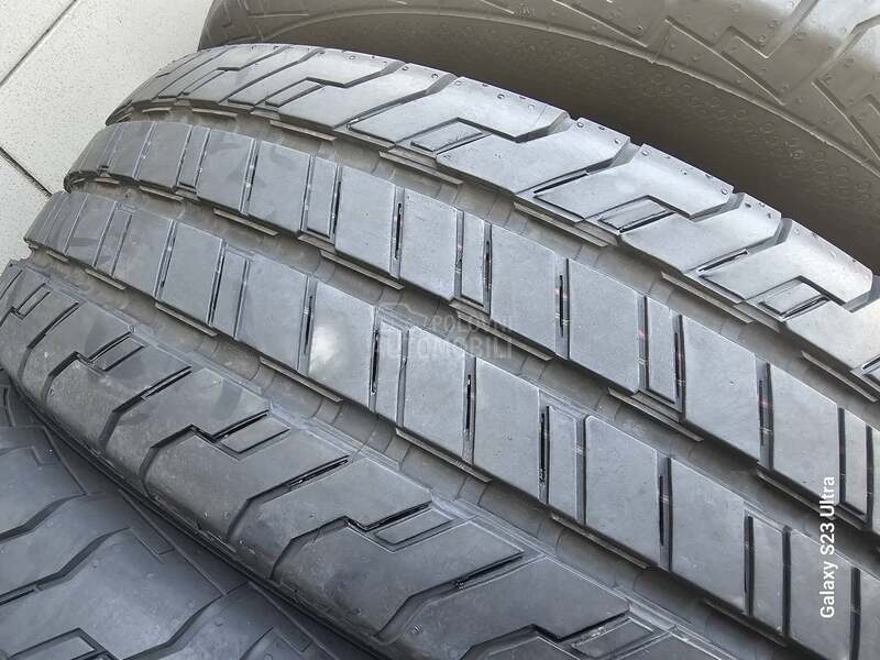 Continental 215/65 R16 Letnja