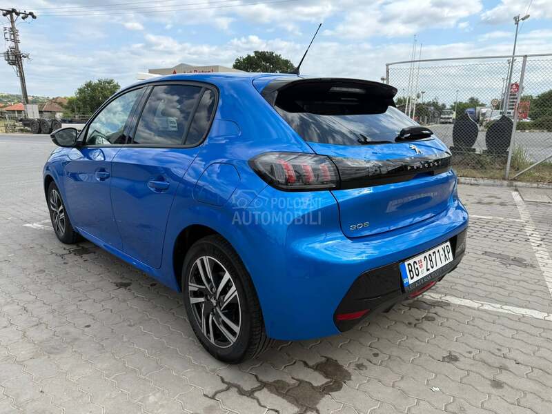 Peugeot 208 ALLURE