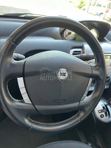 Lancia Ypsilon 1.4