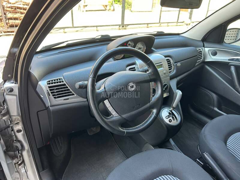 Lancia Ypsilon 1.4