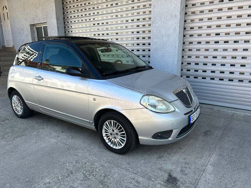 Lancia Ypsilon 1.4