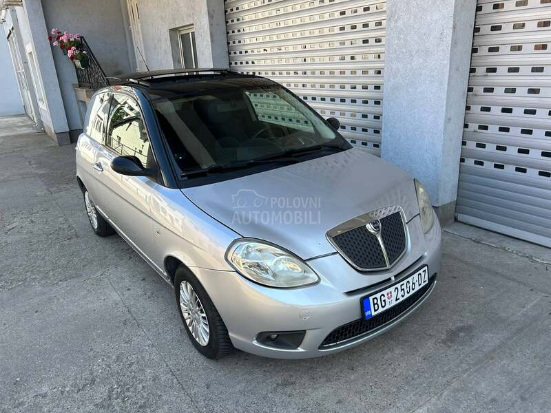 Lancia Ypsilon 1.4
