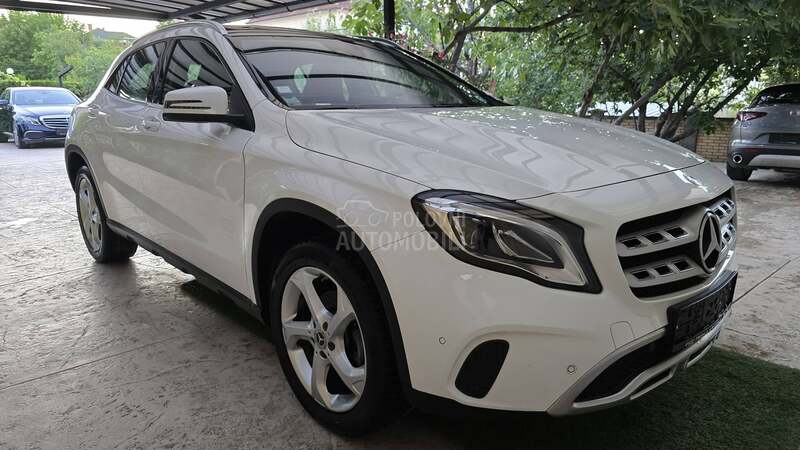 Mercedes Benz GLA 180 Nov