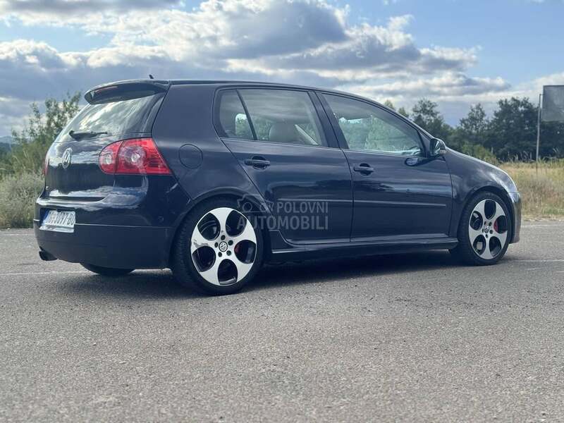Volkswagen Golf 5 GTI