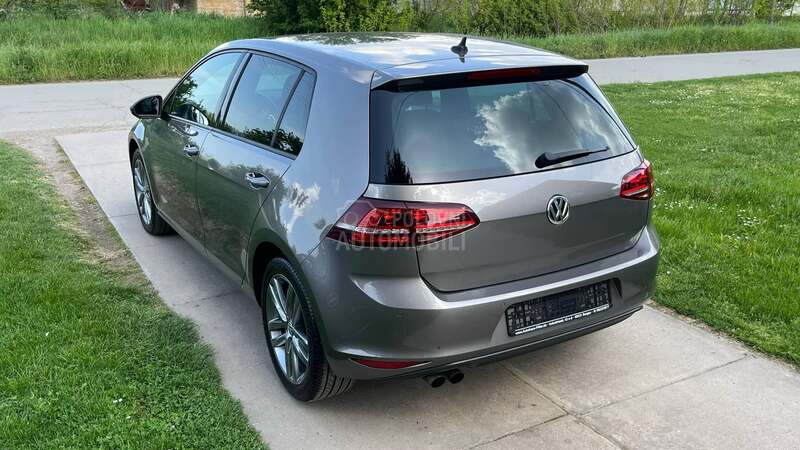 Volkswagen Golf 7 2,0 tdi R-line
