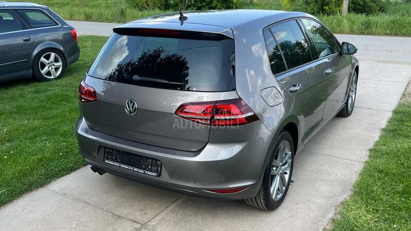 Volkswagen Golf 7 2,0 tdi R-line