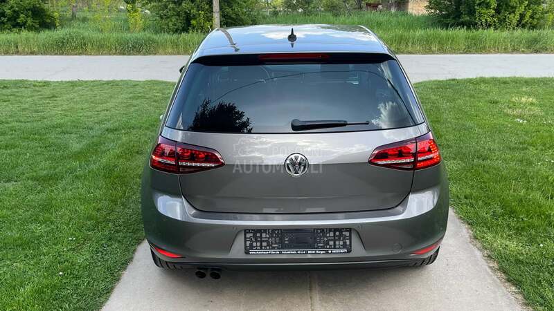 Volkswagen Golf 7 2,0 tdi R-line