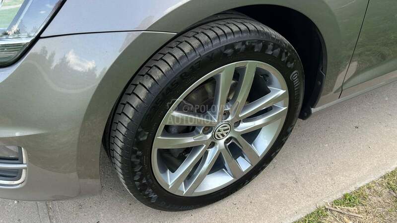 Volkswagen Golf 7 2,0 tdi R-line