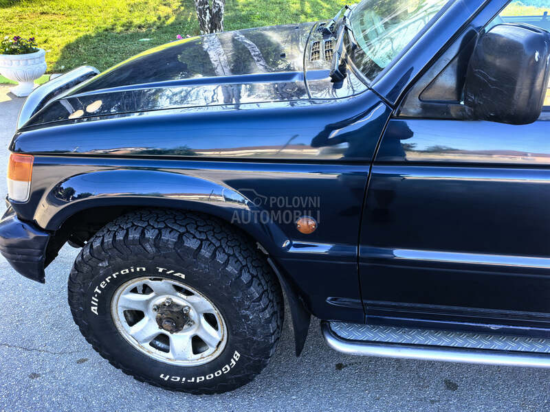 Mitsubishi Pajero 