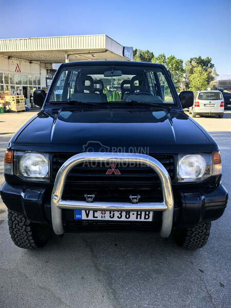 Mitsubishi Pajero 