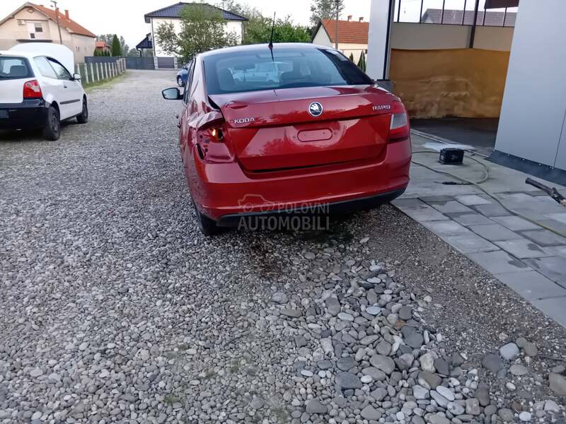 Škoda Rapid 