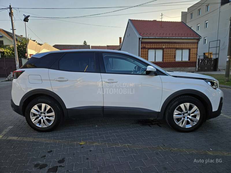 Peugeot 3008 1.5Hdi ACTIVE