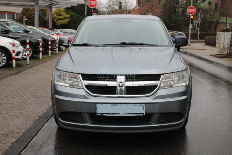 Dodge Journey -  kompletan auto u delovima